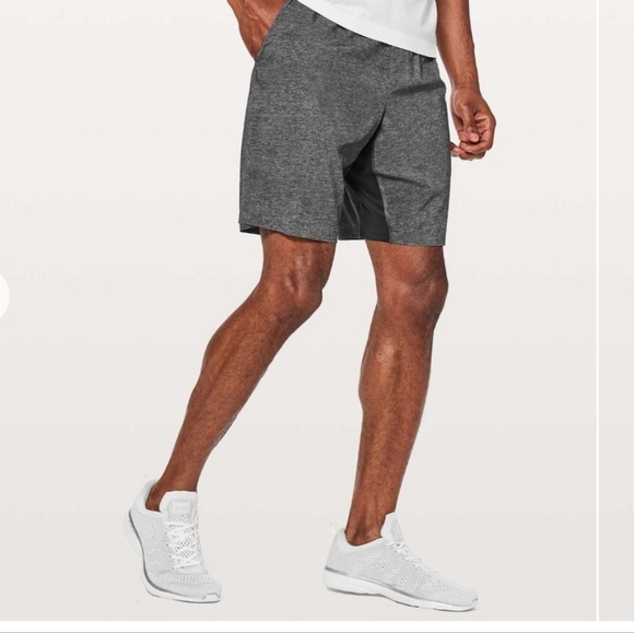 Lululemon T.H.E. Short *Linerless 9" M - Picture 2 of 9